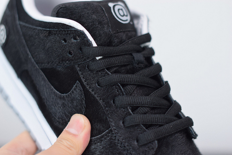 NIKE SB DUNK LOW BLACK WHITE CZ5127-001