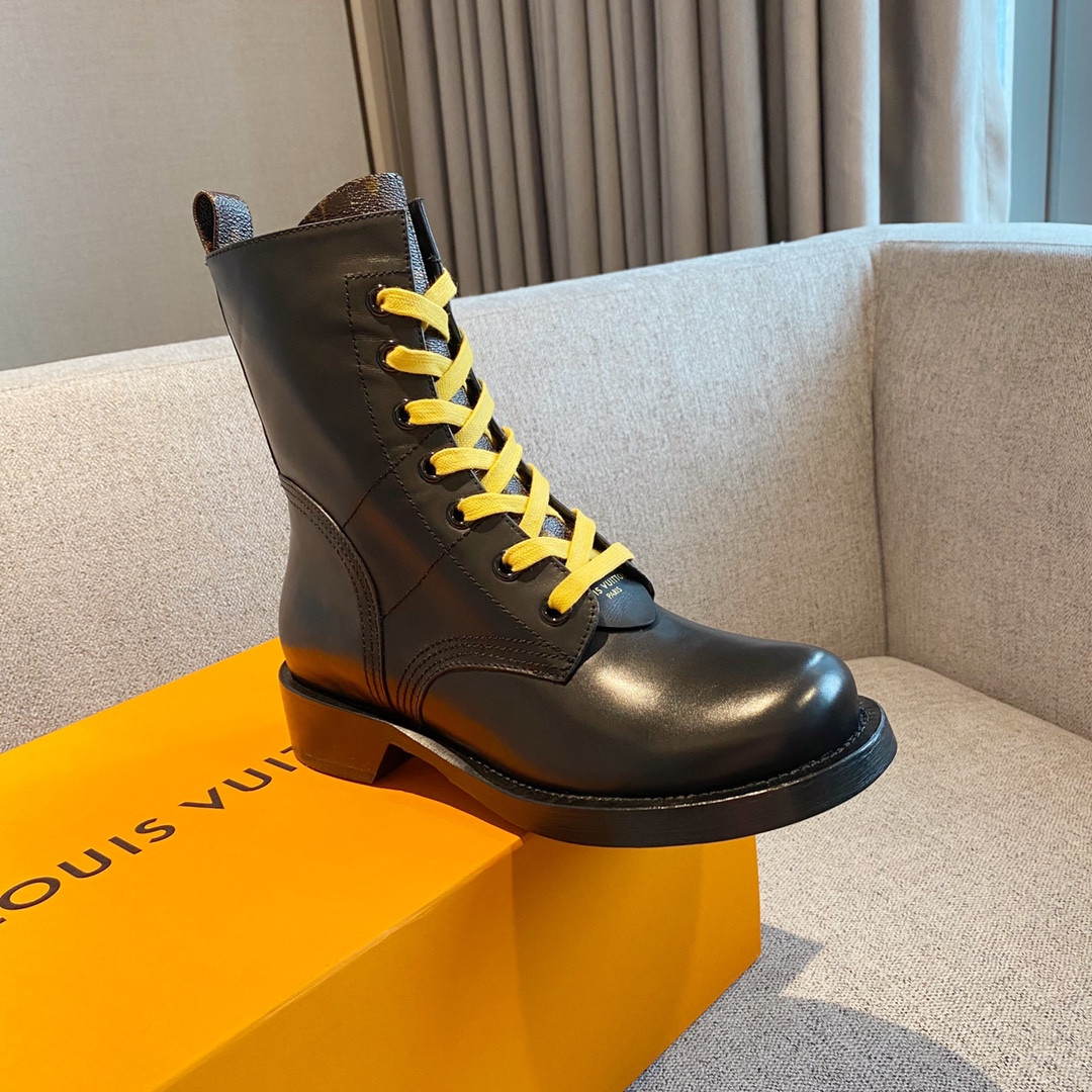LVT BOOTS