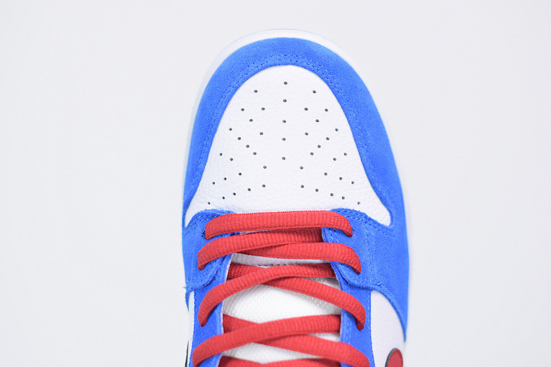 NIKE SB DUNK LOW "DOREAMON