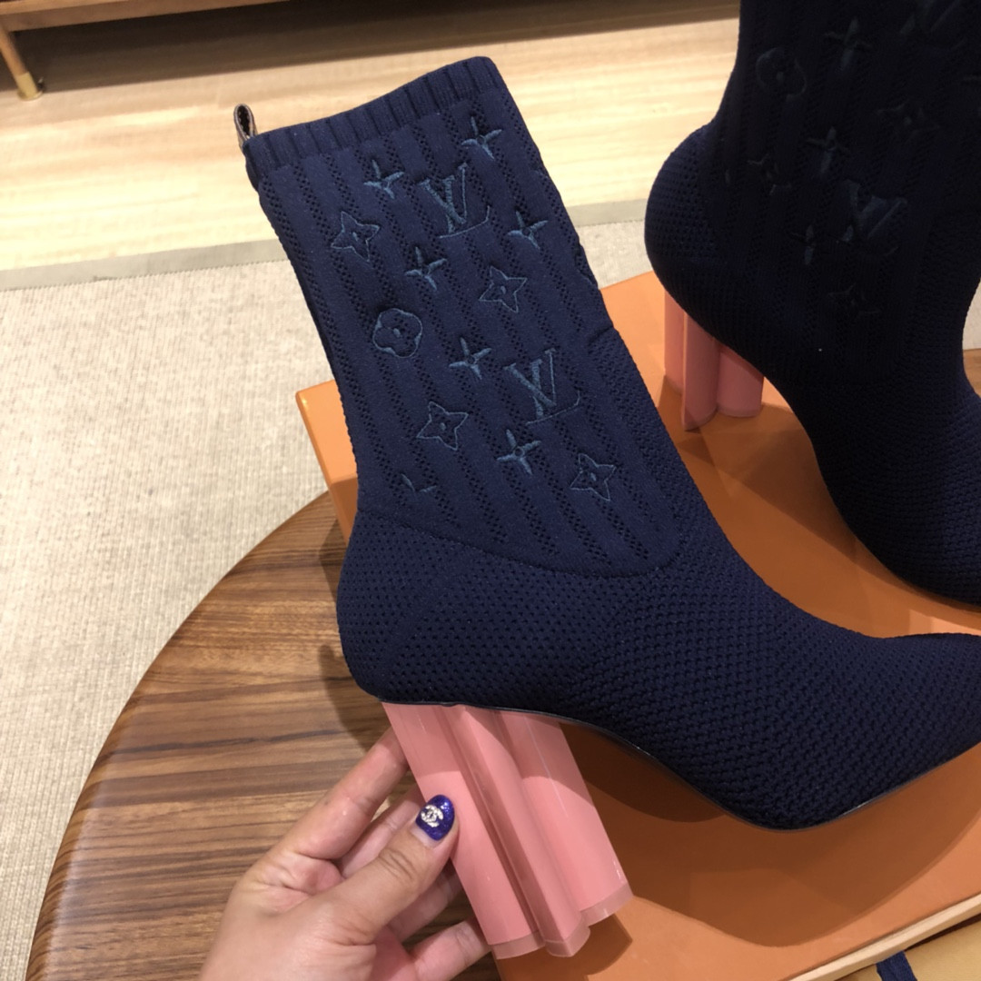 LVT BOOTS