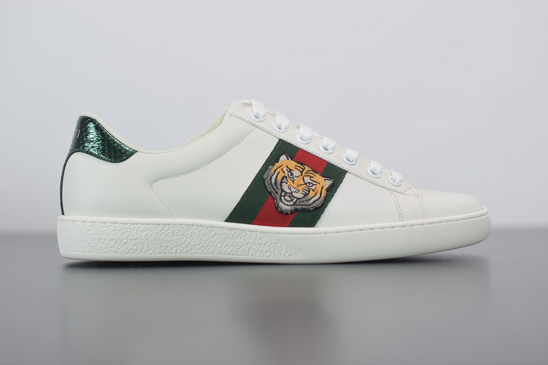 G*u*i ace embroidered low-top sneaker