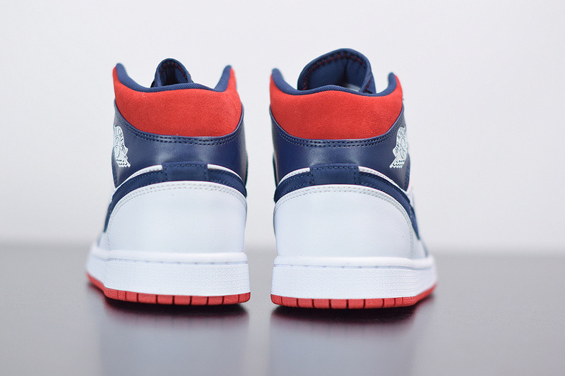 AIR JORDAN 1 MID SE 852542-104