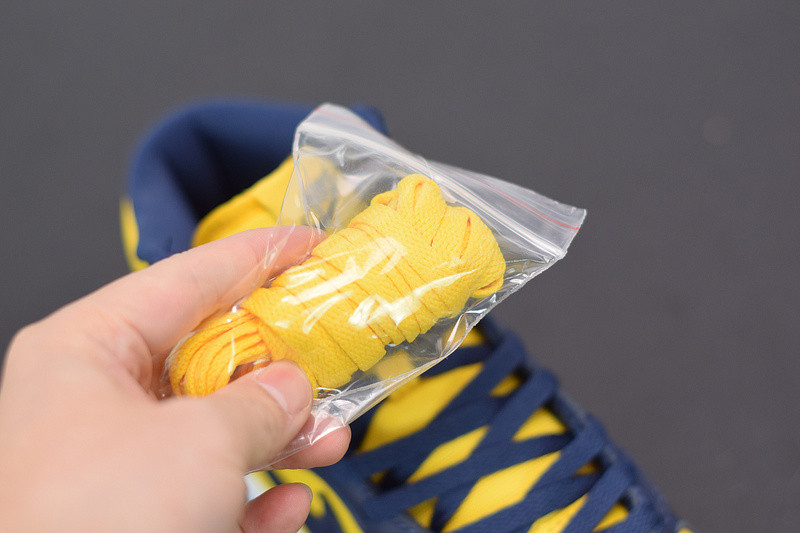 NIKE SB DUNK HIGH PRO TRAVIS SCOTT 2020 CZ8149-700