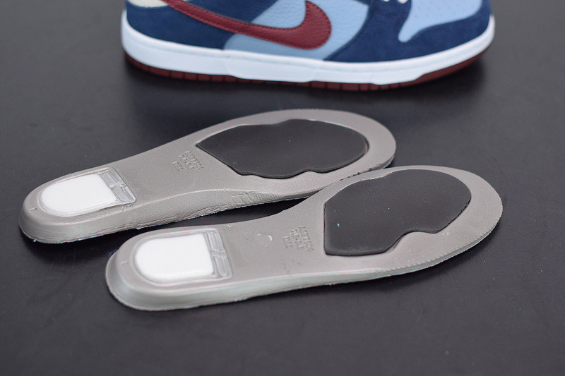 NIKE SB DUNK LOW FTC FINALLY 313170-463