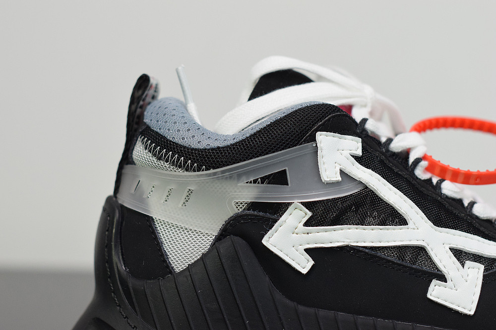 OF C/O ODSY-1000 SNEAKER BLACK