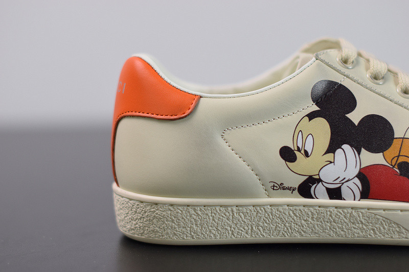 G*u*i ace embroidered low-top sneaker