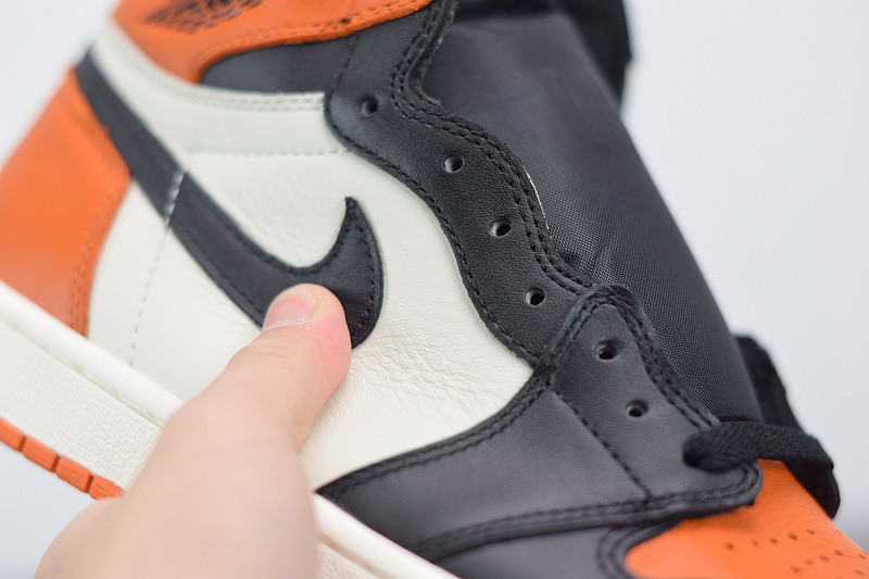 AIR JORDAN 1 RETRO HIGH OG "SHATTERED BACKBOARD" 555088-005