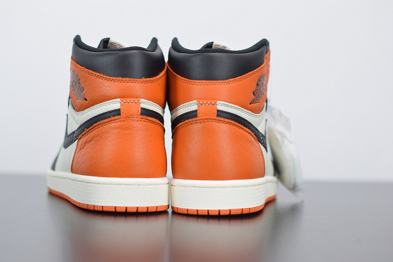 AIR JORDAN 1 RETRO HIGH OG "SHATTERED BACKBOARD" 555088-005