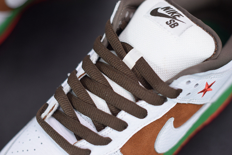 NIKE SB DUNK LOW PRO 