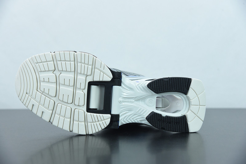 BC X-PANDER 6.0 TRAINER 653871 W2RA4 4012