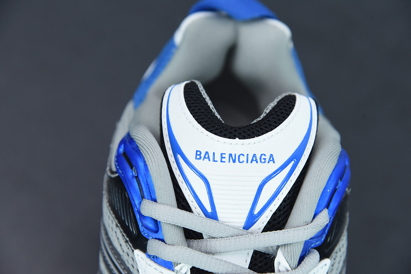 BC X-PANDER 6.0 TRAINER 653871 W2RA4 4012