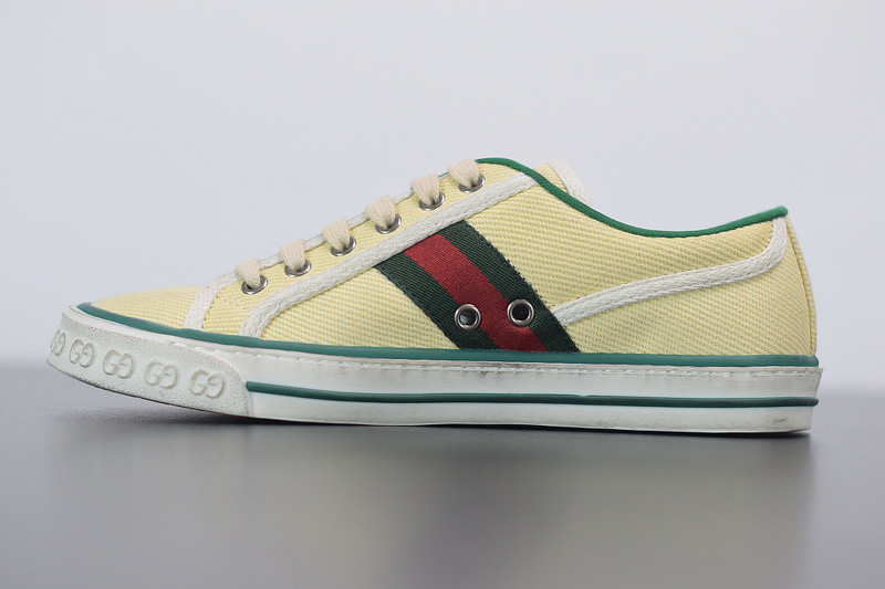 G*u*i sneaker