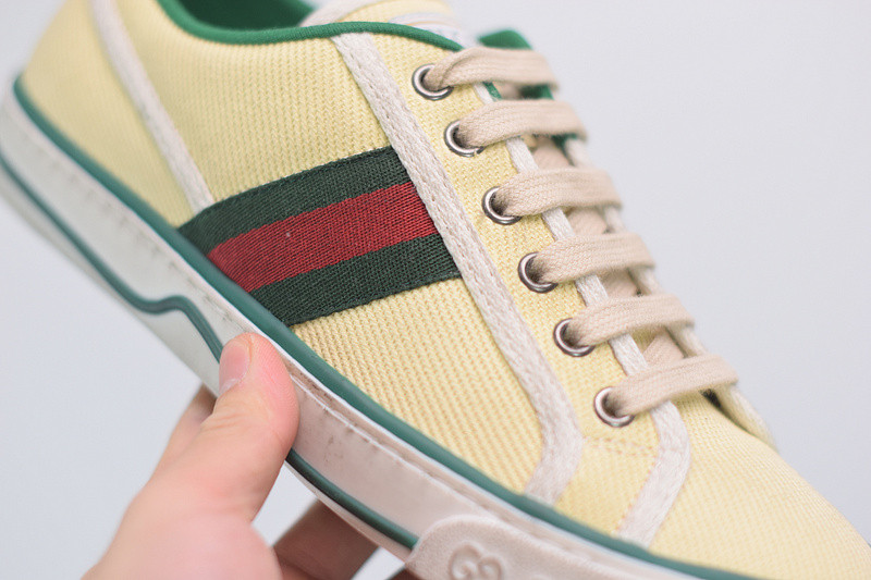 G*u*i sneaker