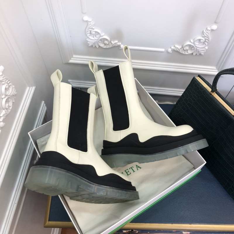 BOTTEGA VENETA SNEAKER