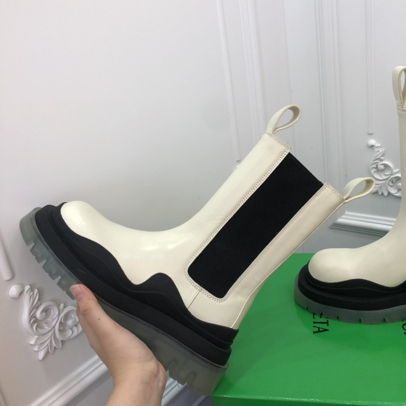 BOTTEGA VENETA SNEAKER