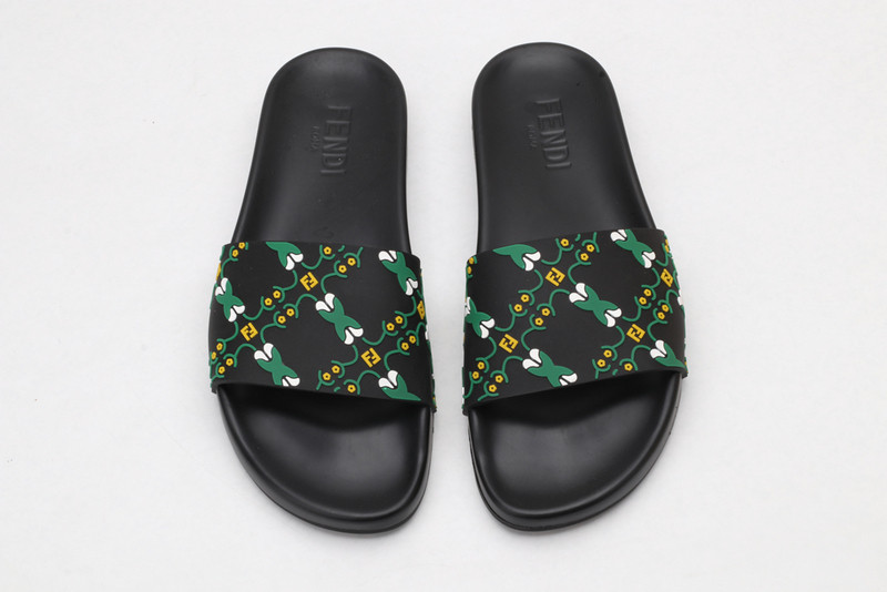 FENDI SLIDE