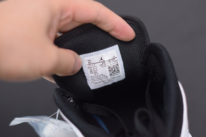 AIR JORDAN 1 MID WHITE BLACK 554725-113