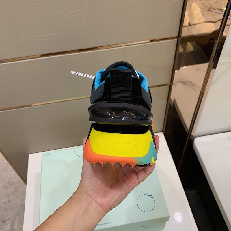 OF C/O ODSY-1000 SNEAKER