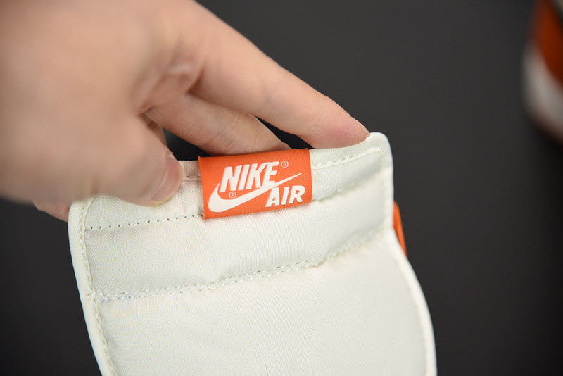 AIR JORDAN 1 RETRO HIGH OG "SHATTERED BACKBOARD AWAY" 555088-113