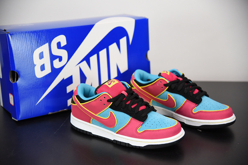 DUNK SB LOW PREMIUM SB