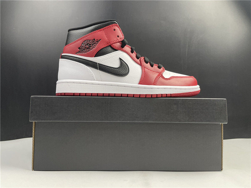 AIR JORDAN 1 MID CHICAGO (2020) 554724-173