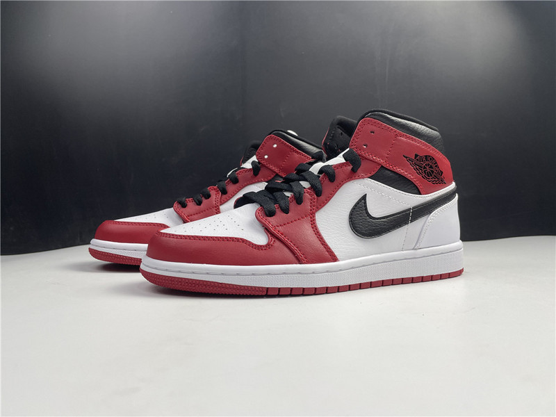 AIR JORDAN 1 MID CHICAGO (2020) 554724-173