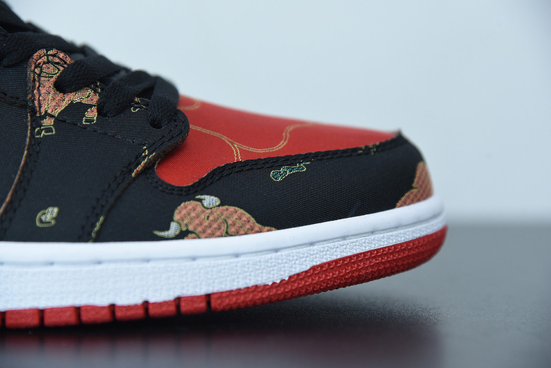 AIR JORDAN 1 LOW OG “CHINESE NEW YEAR” DD2233-001