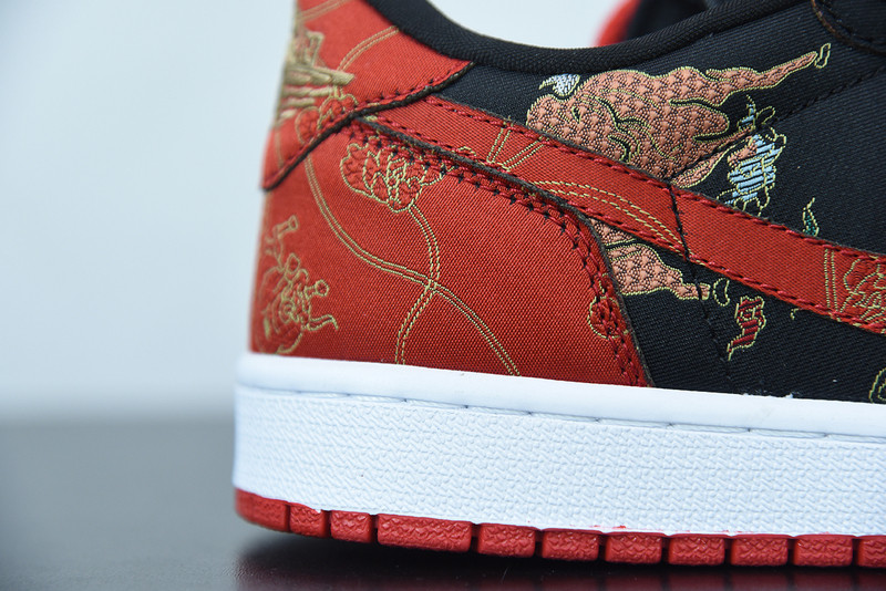 AIR JORDAN 1 LOW OG “CHINESE NEW YEAR” DD2233-001