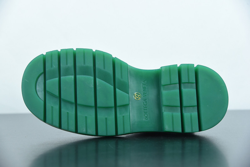 BOTTEGA VENETA SNEAKER