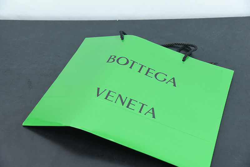 BOTTEGA VENETA SNEAKER