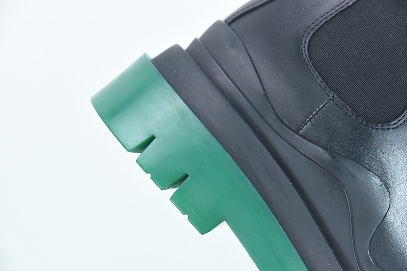 BOTTEGA VENETA SNEAKER