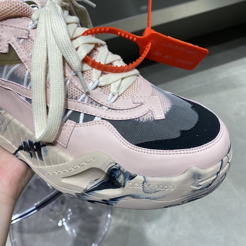 OF C/O ODSY-1000 SNEAKER