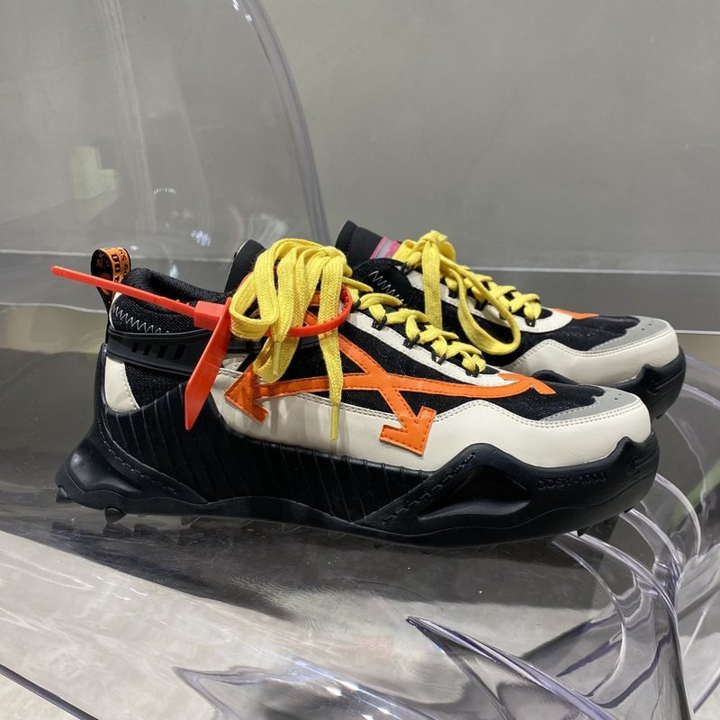 OF C/O ODSY-1000 SNEAKER