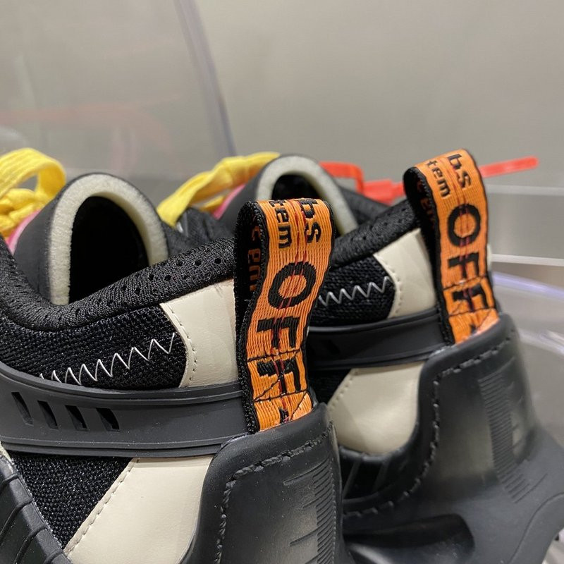 OF C/O ODSY-1000 SNEAKER