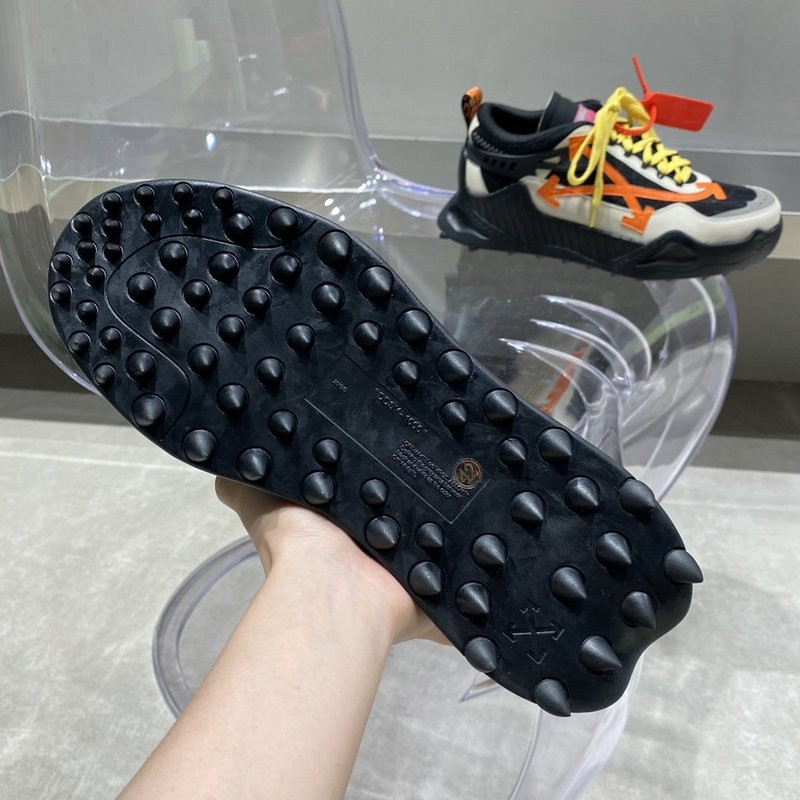 OF C/O ODSY-1000 SNEAKER