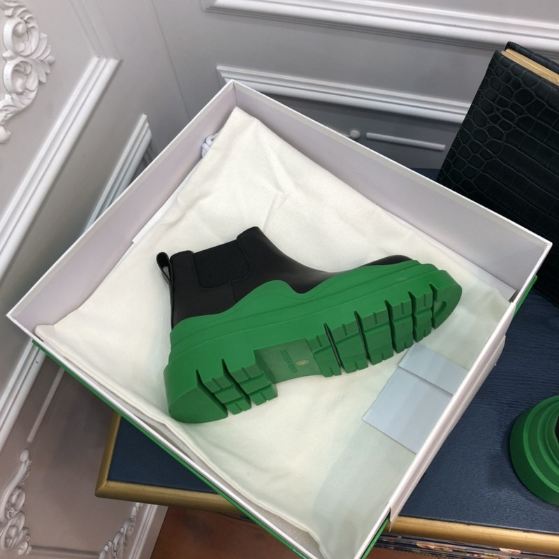 BOTTEGA VENETA SNEAKER