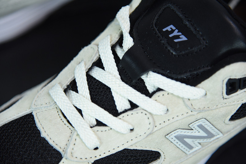 NEW BALANCE M992 M992YN2