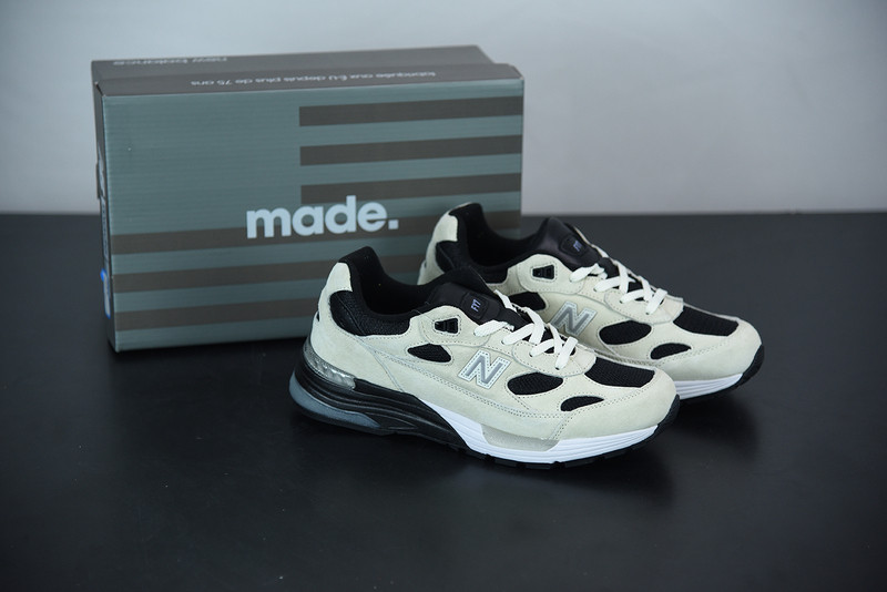 NEW BALANCE M992 M992YN2