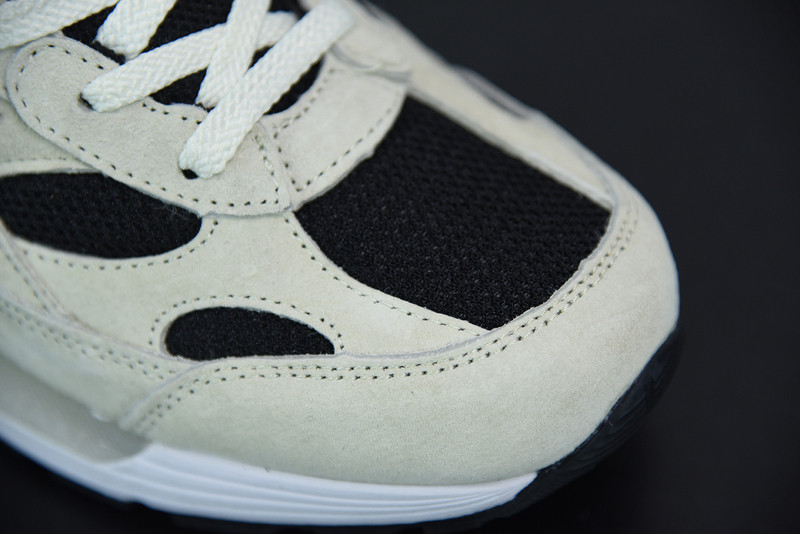 NEW BALANCE M992 M992YN2