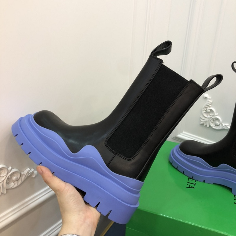 BOTTEGA VENETA SNEAKER