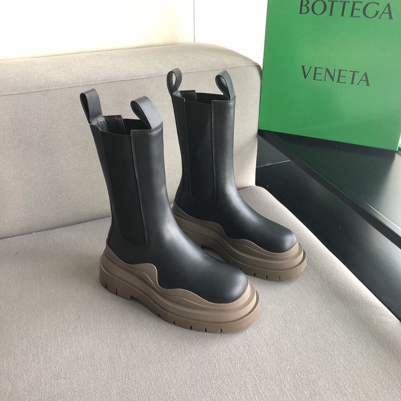 BOTTEGA VENETA SNEAKER