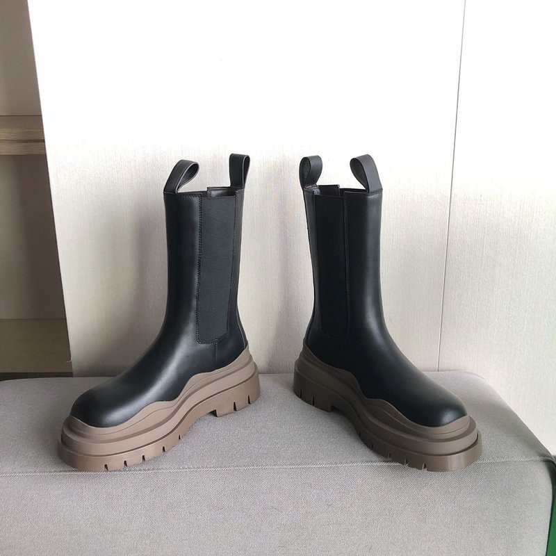 BOTTEGA VENETA SNEAKER