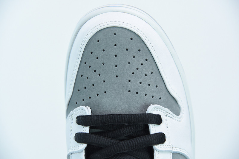 NIKE DUNK LOW “CAMCORDER” CV1659-001