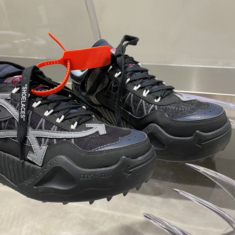 OF C/O ODSY-1000 SNEAKER