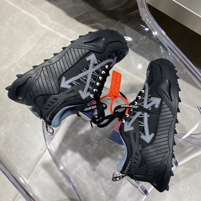OF C/O ODSY-1000 SNEAKER