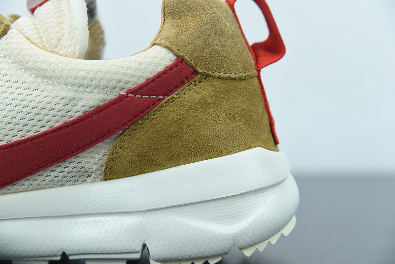 NIKE CRAFT MARS YARD SHOE 2.0 TOM SACHS SPACE CAMP AA2261-100