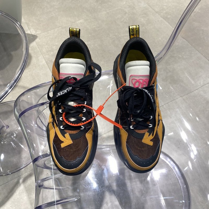 OF C/O ODSY-1000 SNEAKER