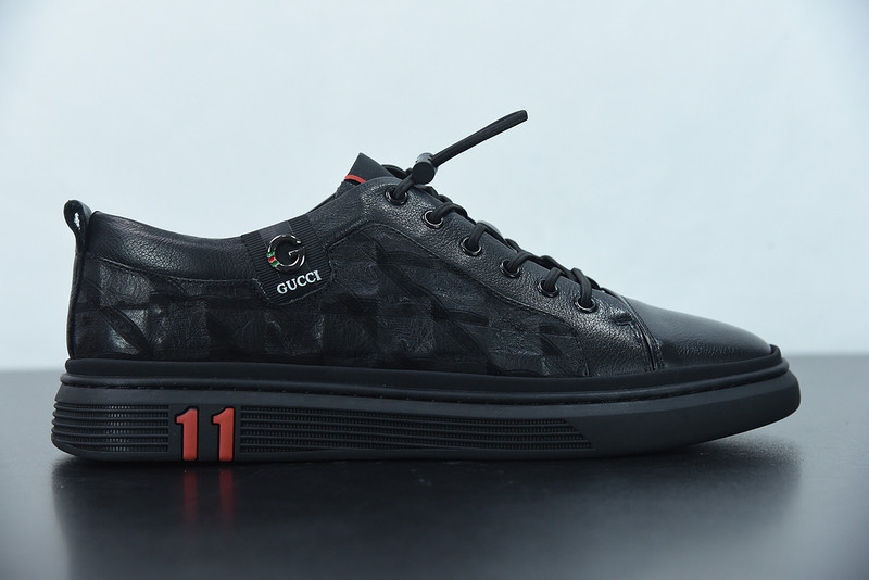 G*u*i sneaker