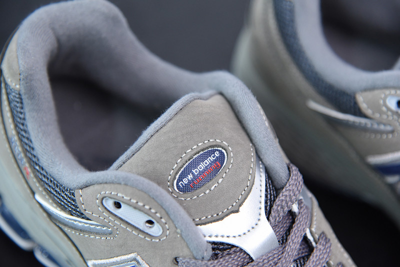 NEW BALANCE ML2002RA-1