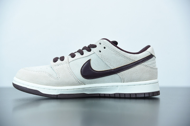 NIKE SB DUNK LOW DESERT SAND MAHOGANY BQ6817-004